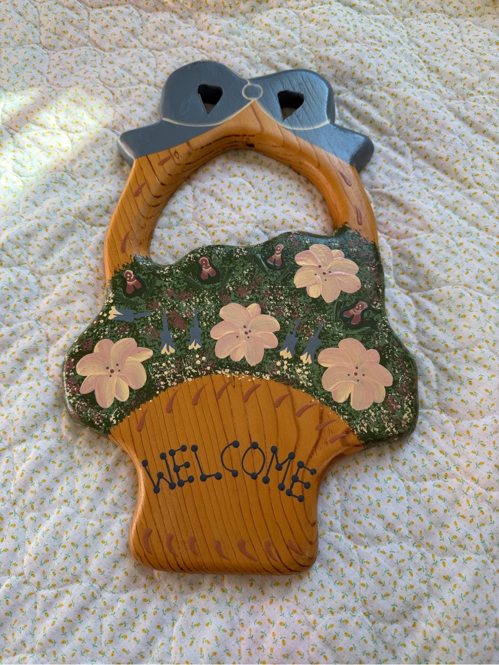 Vintage Hand-painted Floral Basket Welcome Sign
